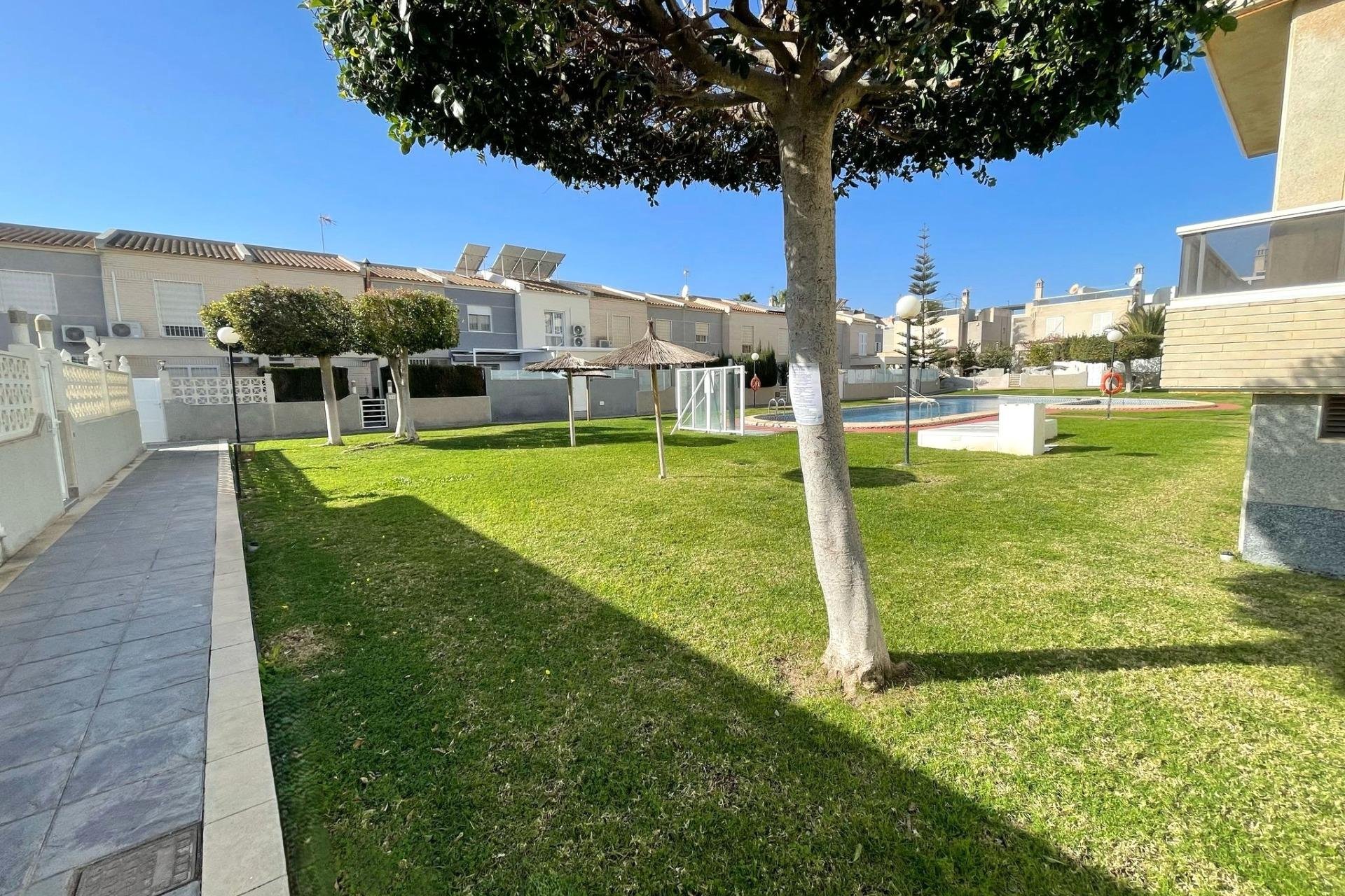 Herverkoop - Appartement -
Torrevieja - Torreblanca