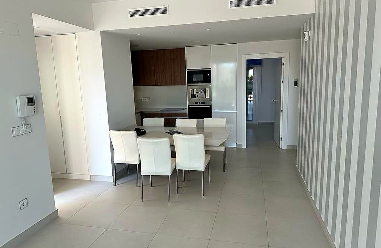 Herverkoop - Appartement -
Torrevieja - Torreta Florida