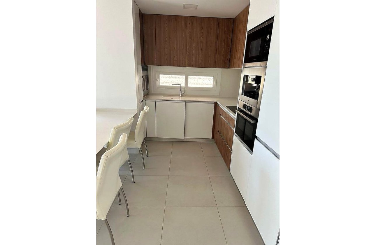 Herverkoop - Appartement -
Torrevieja - Torreta Florida
