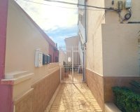 Herverkoop - Appartement -
Torrevieja - Zona Los Frutales