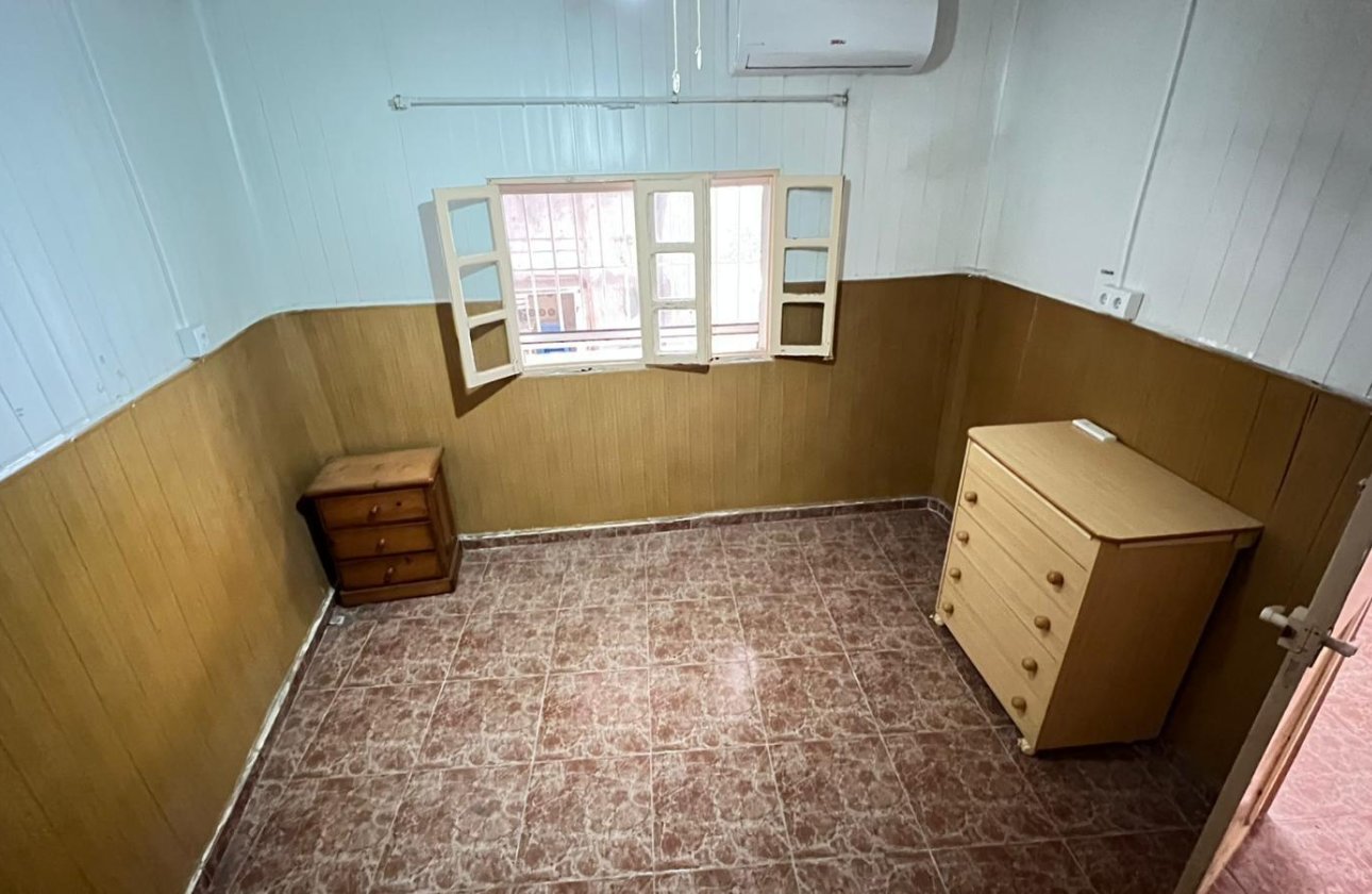 Herverkoop - Appartement -
Torrevieja