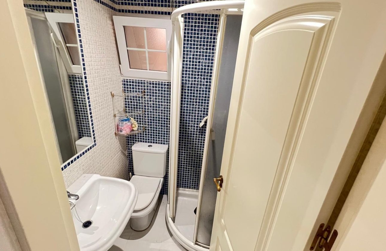 Herverkoop - Appartement -
Torrevieja