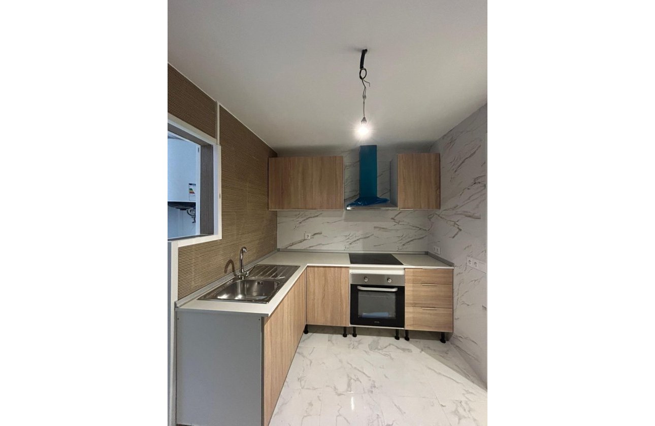 Herverkoop - Appartement -
Torrevieja