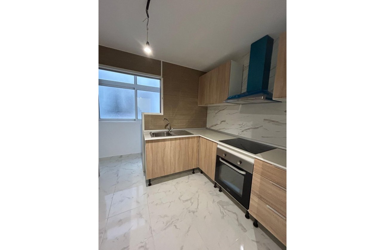 Herverkoop - Appartement -
Torrevieja