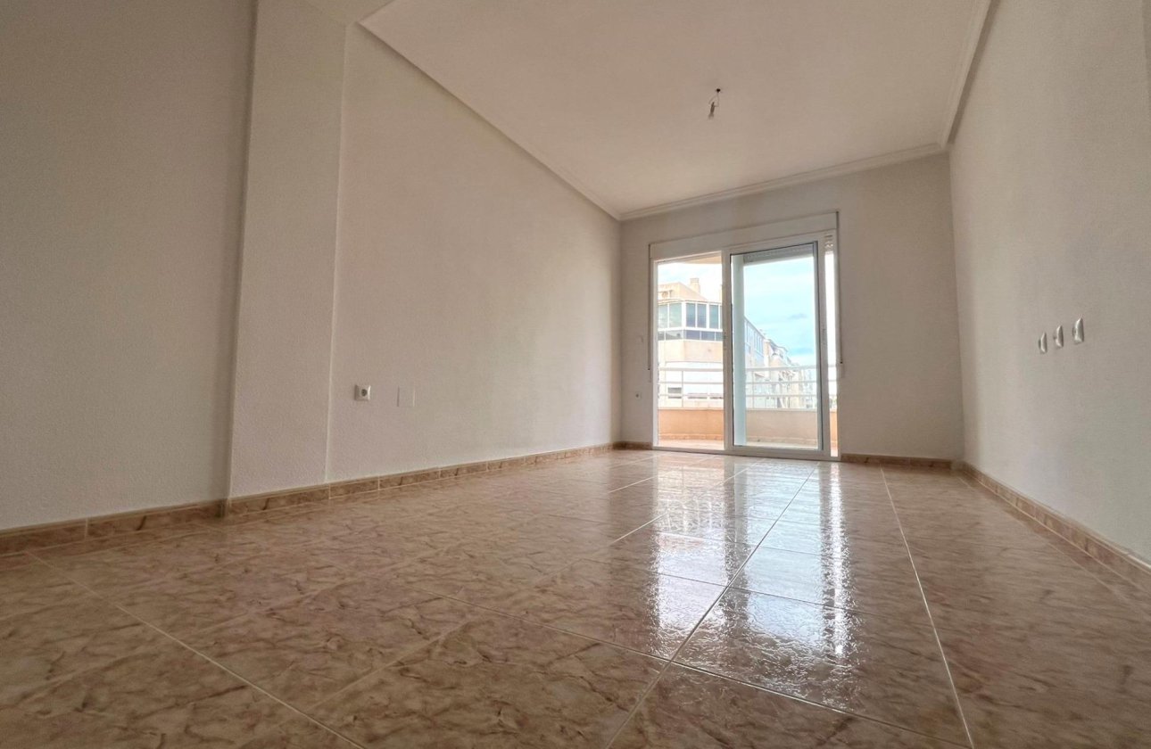 Herverkoop - Appartement -
Torrevieja