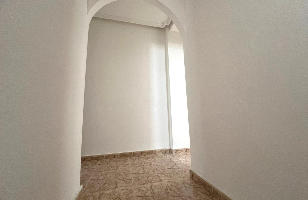 Herverkoop - Appartement -
Torrevieja