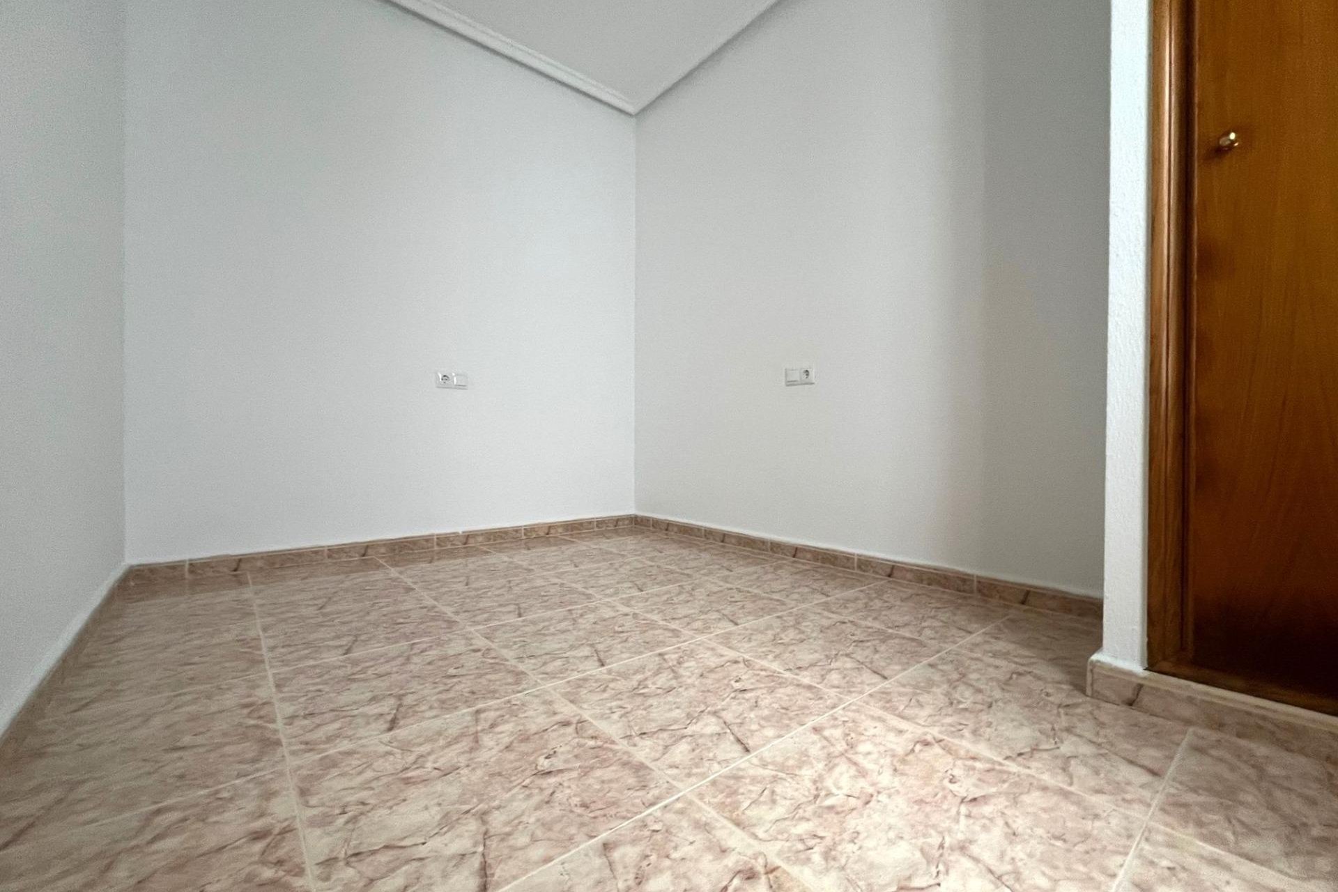 Herverkoop - Appartement -
Torrevieja