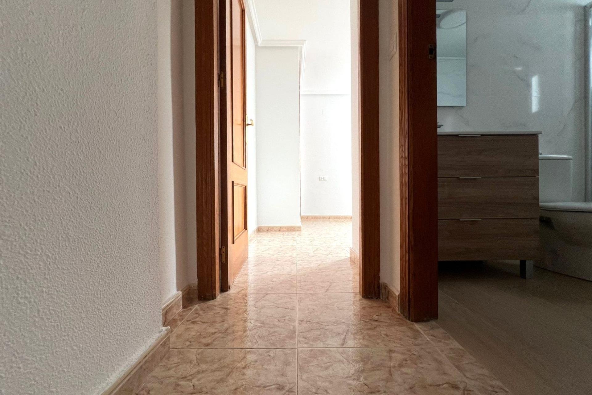 Herverkoop - Appartement -
Torrevieja