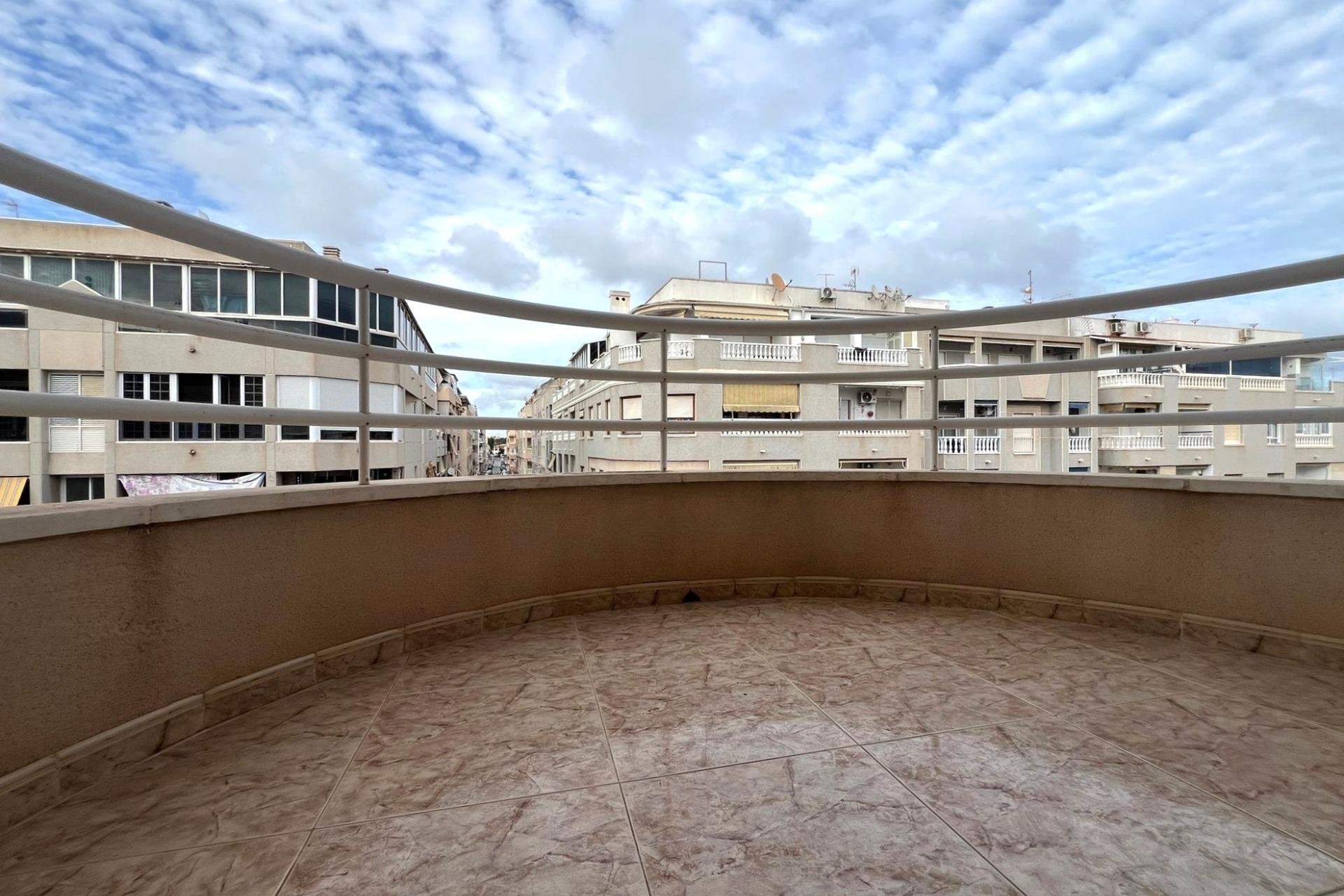 Herverkoop - Appartement -
Torrevieja