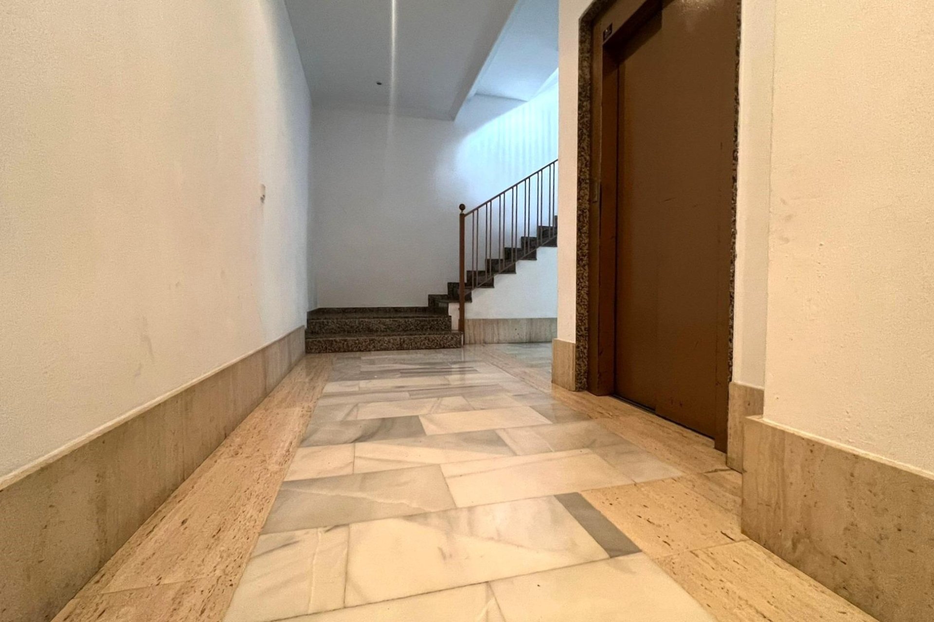 Herverkoop - Appartement -
Torrevieja