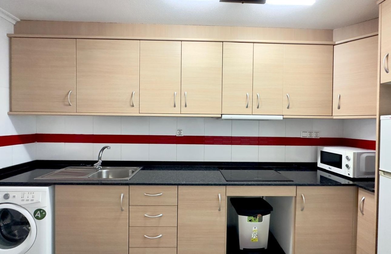 Herverkoop - Appartement -
Torrevieja