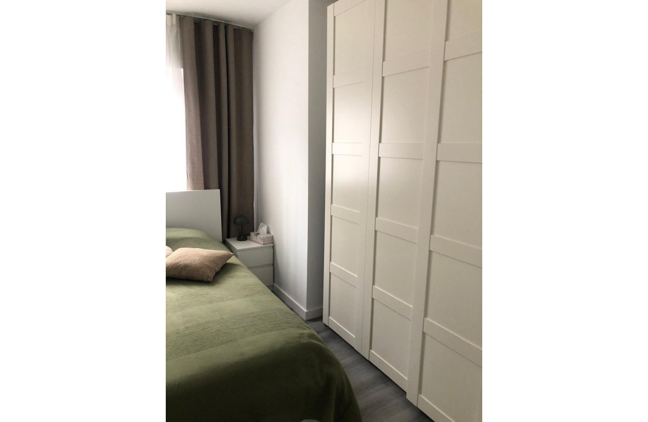 Herverkoop - Appartement -
Torrevieja