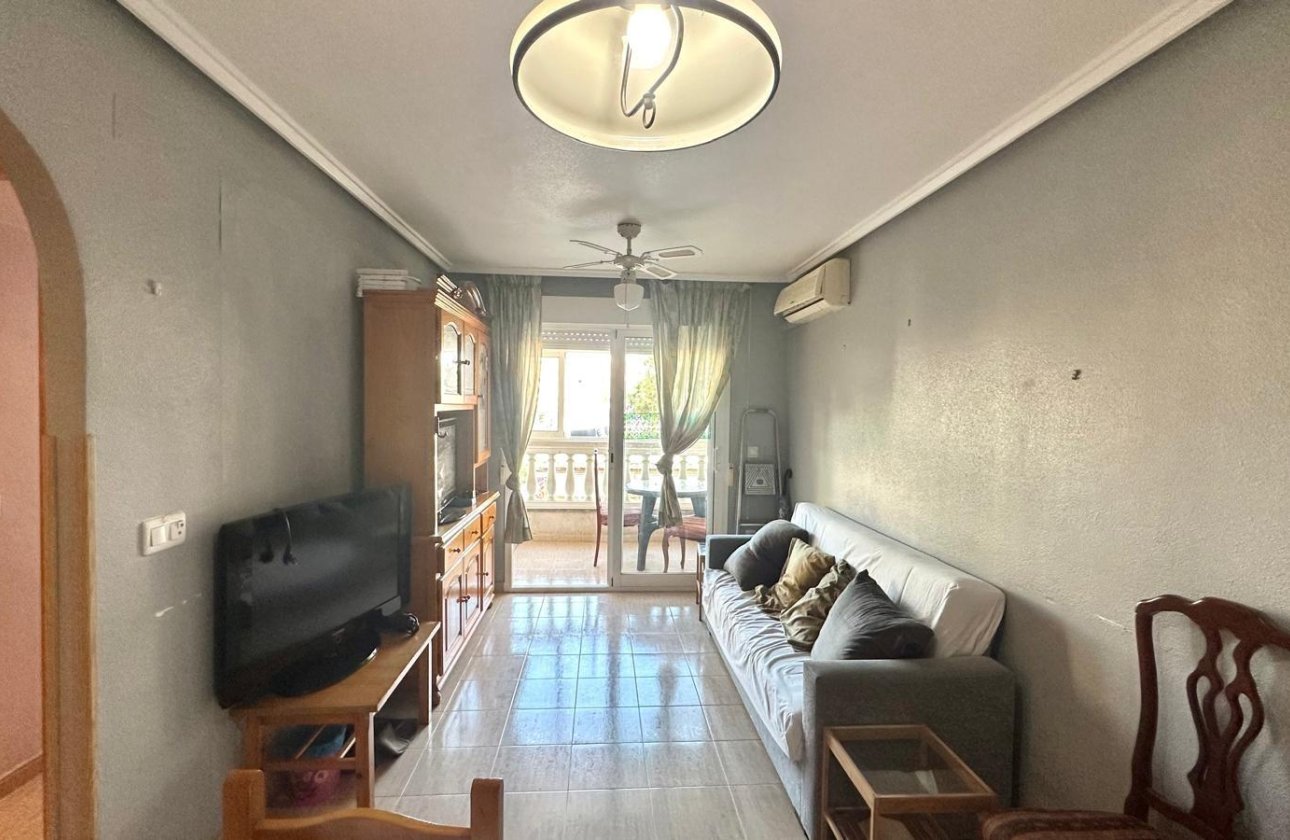 Herverkoop - Appartement -
Torrevieja