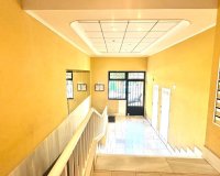 Herverkoop - Appartement -
Torrevieja