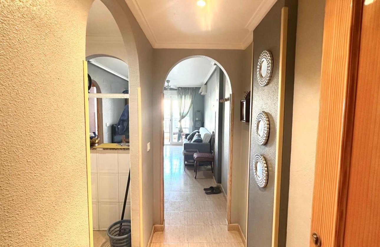 Herverkoop - Appartement -
Torrevieja