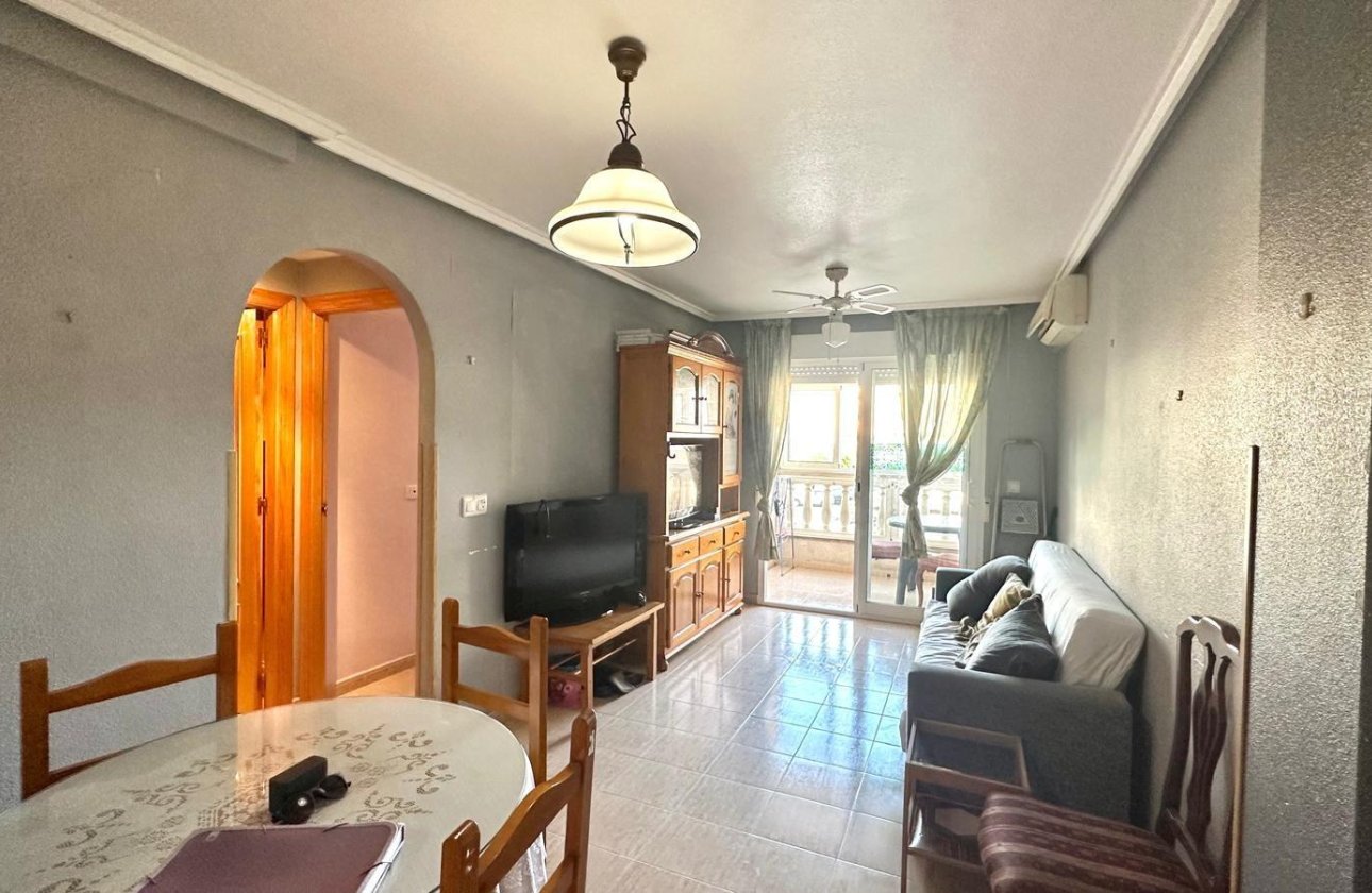 Herverkoop - Appartement -
Torrevieja