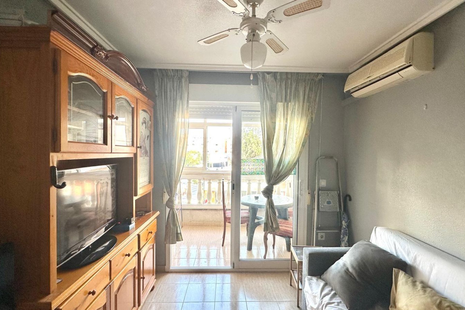 Herverkoop - Appartement -
Torrevieja