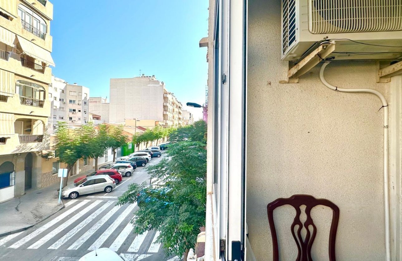 Herverkoop - Appartement -
Torrevieja