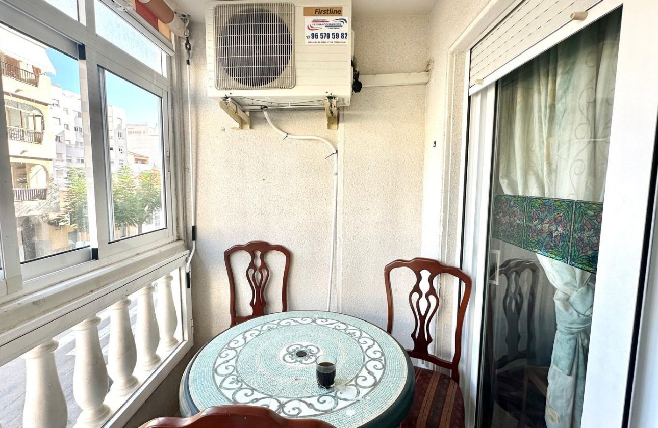 Herverkoop - Appartement -
Torrevieja