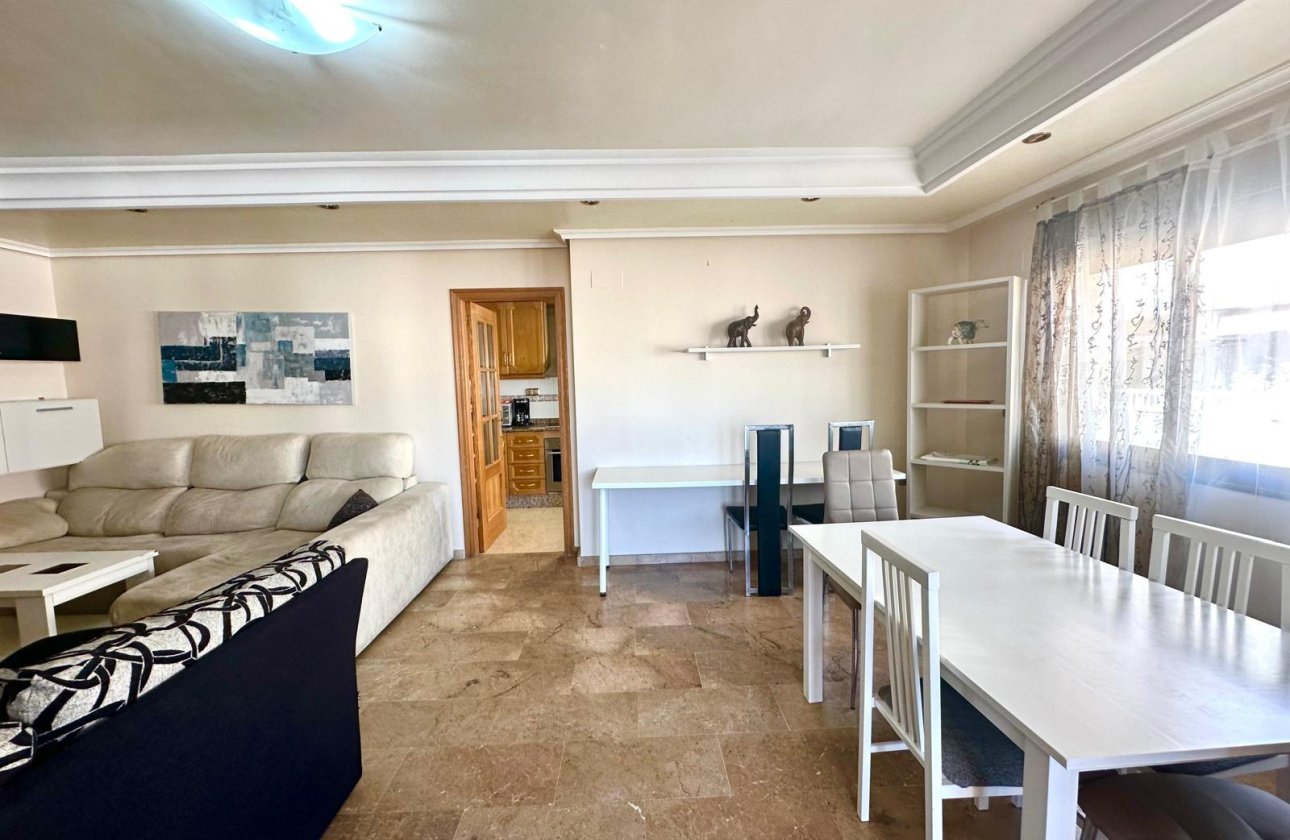 Herverkoop - Appartement -
Torrevieja
