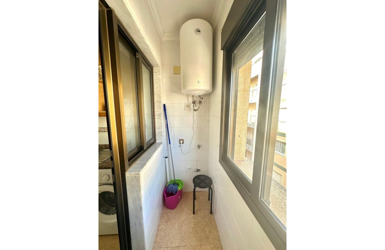 Herverkoop - Appartement -
Torrevieja