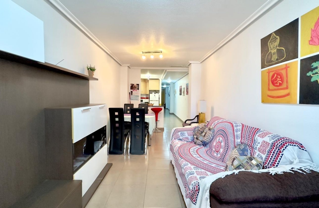 Herverkoop - Appartement -
Torrevieja