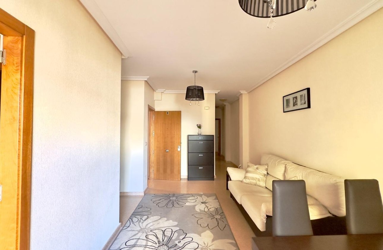Herverkoop - Appartement -
Torrevieja