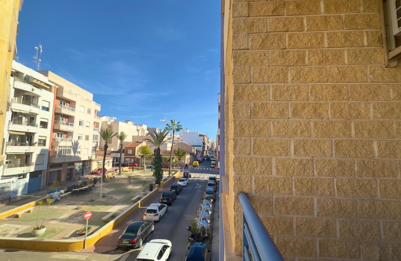 Herverkoop - Appartement -
Torrevieja