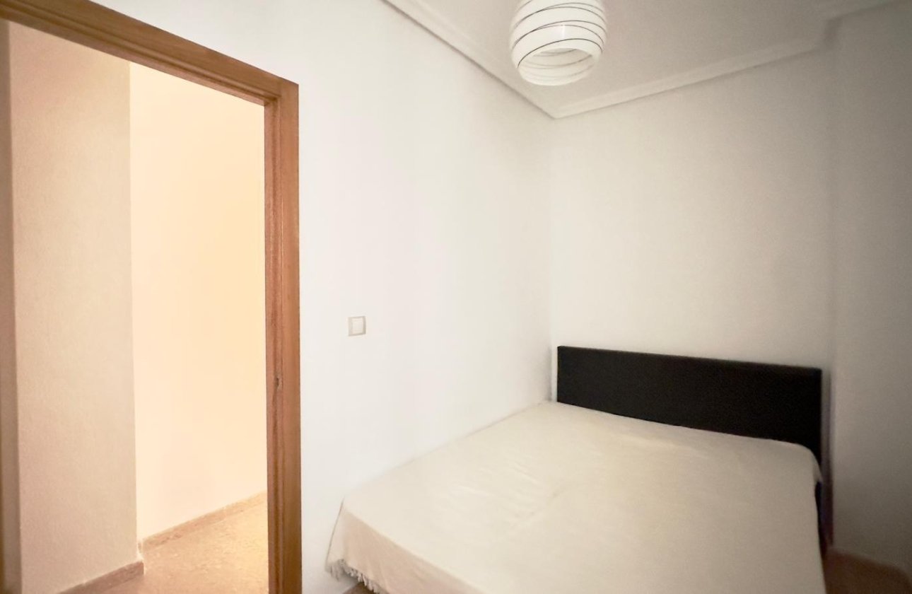 Herverkoop - Appartement -
Torrevieja