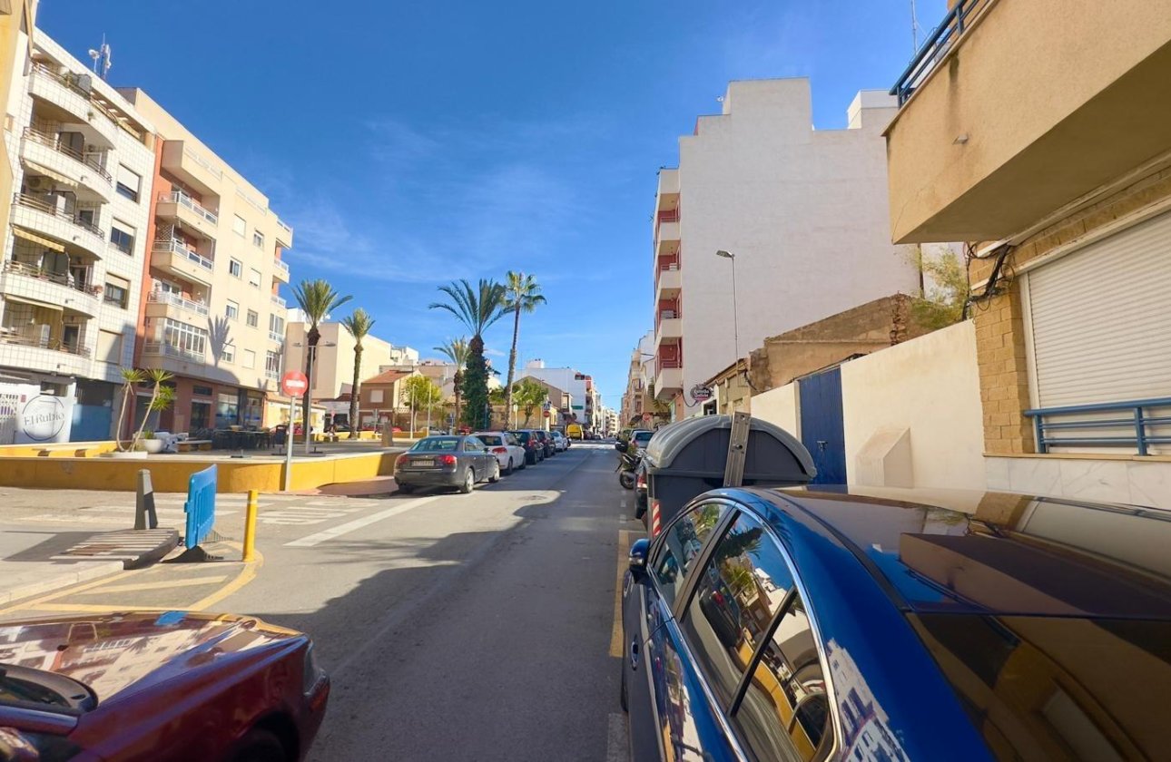 Herverkoop - Appartement -
Torrevieja
