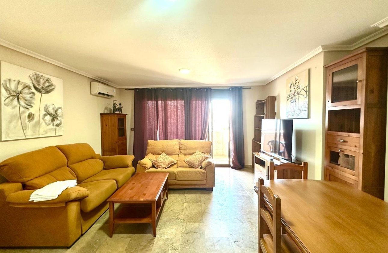 Herverkoop - Appartement -
Torrevieja