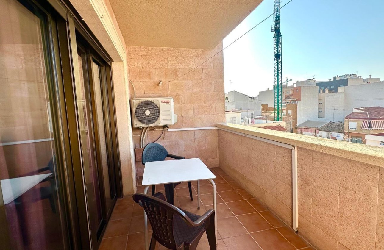 Herverkoop - Appartement -
Torrevieja