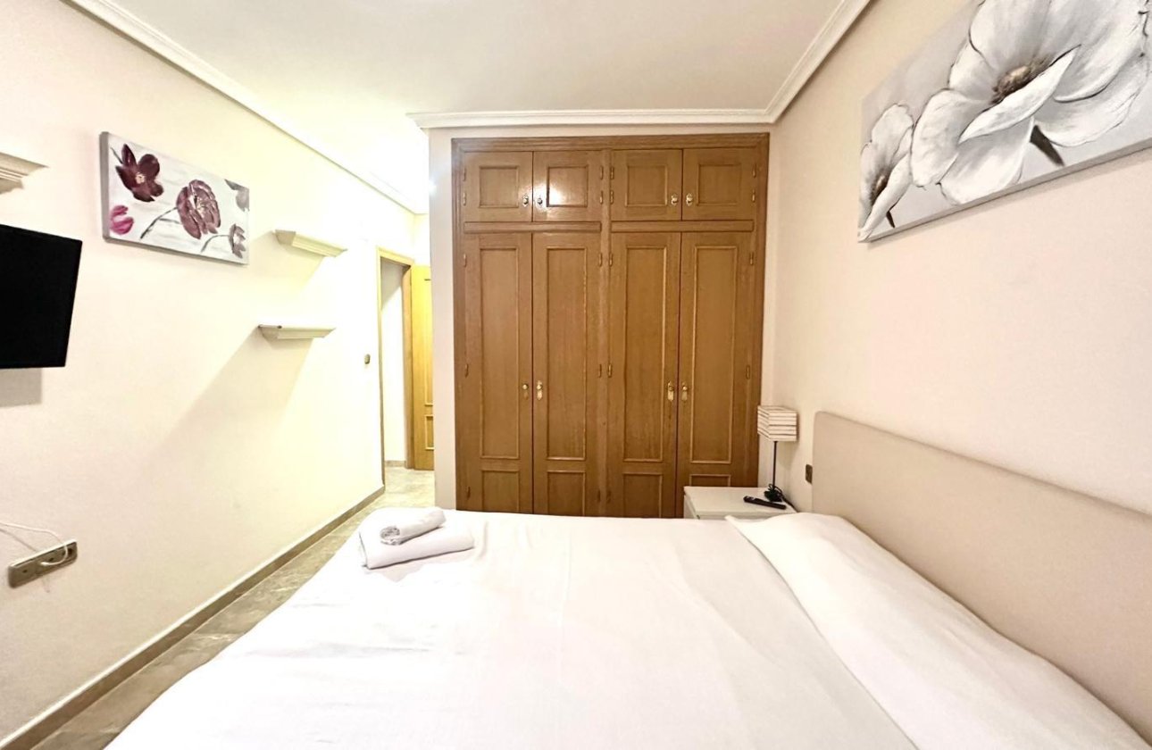 Herverkoop - Appartement -
Torrevieja