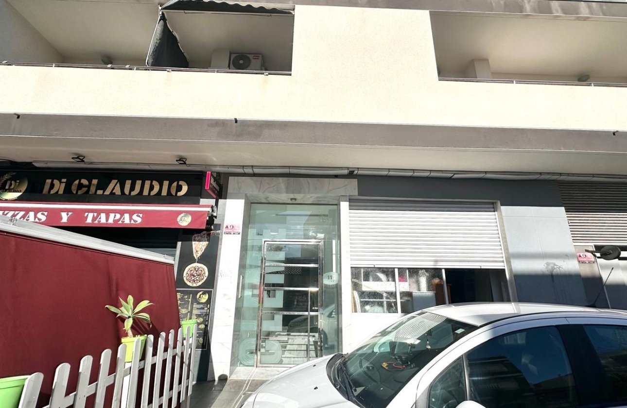 Herverkoop - Appartement -
Torrevieja