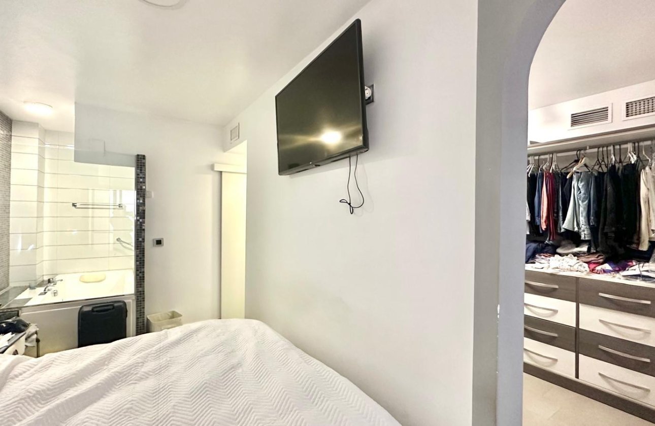 Herverkoop - Appartement -
Torrevieja