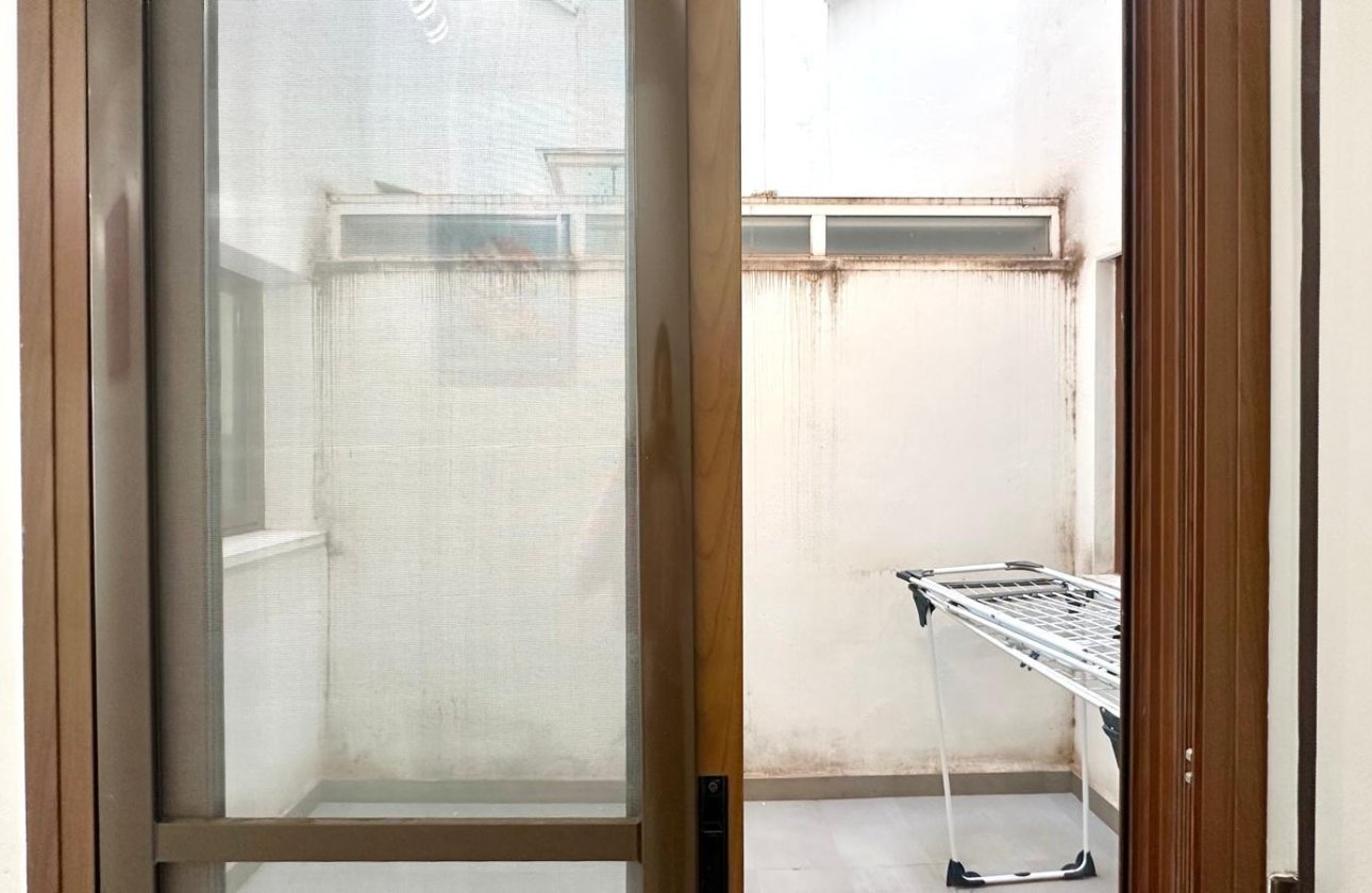 Herverkoop - Appartement -
Torrevieja