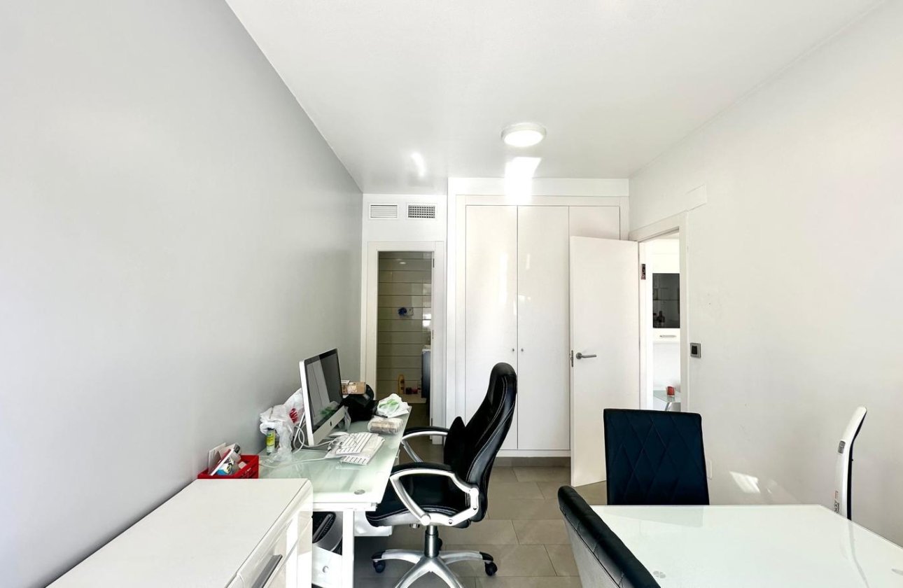 Herverkoop - Appartement -
Torrevieja