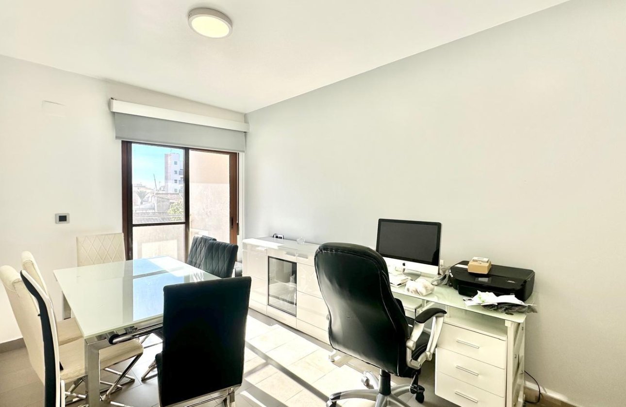 Herverkoop - Appartement -
Torrevieja