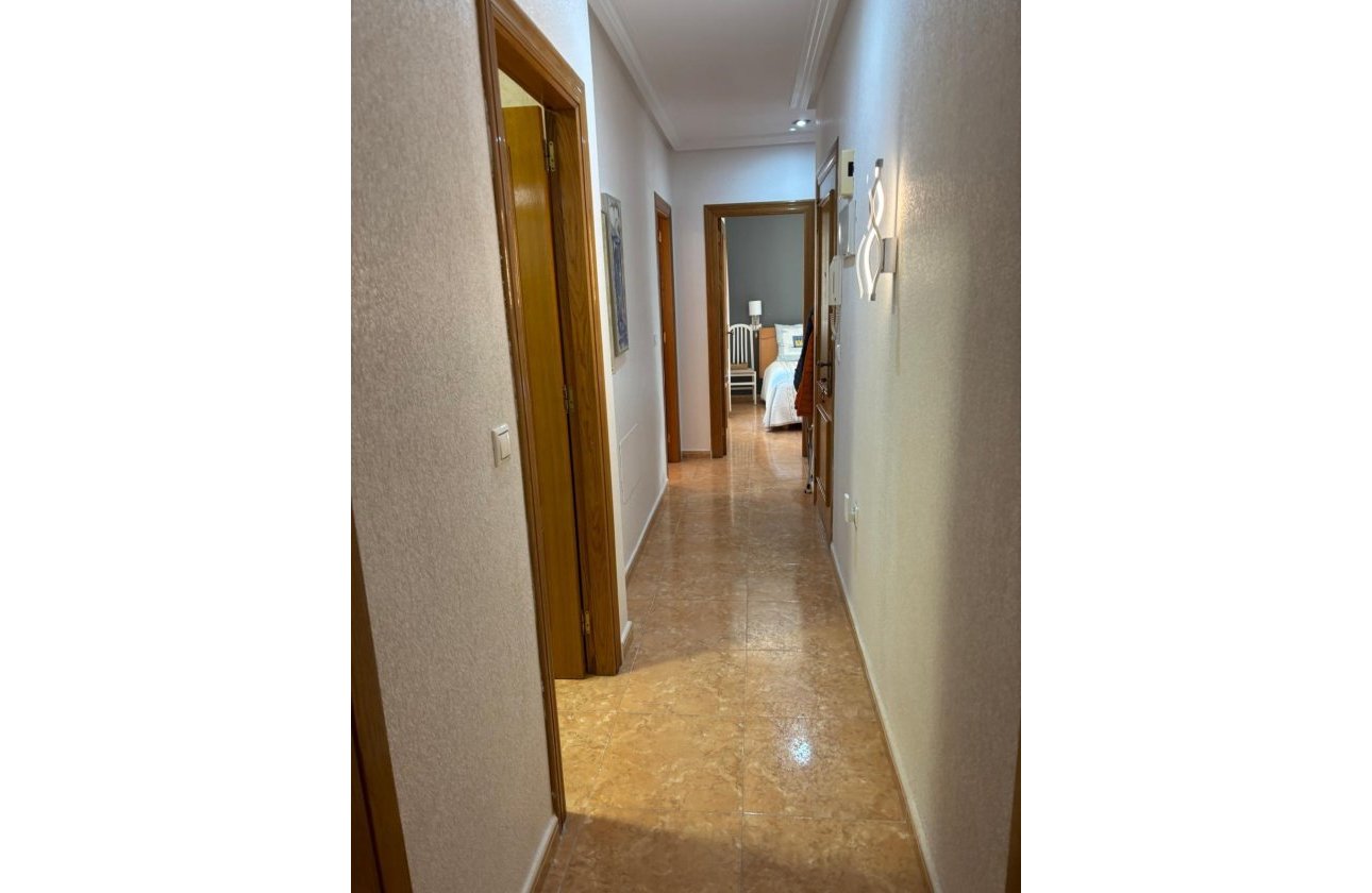 Herverkoop - Appartement -
Torrevieja