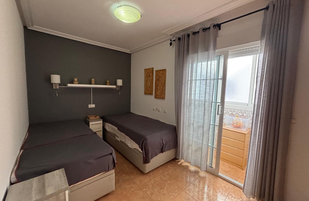 Herverkoop - Appartement -
Torrevieja