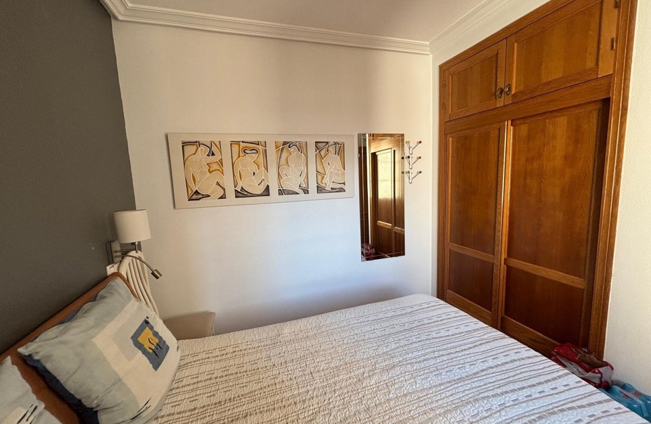 Herverkoop - Appartement -
Torrevieja