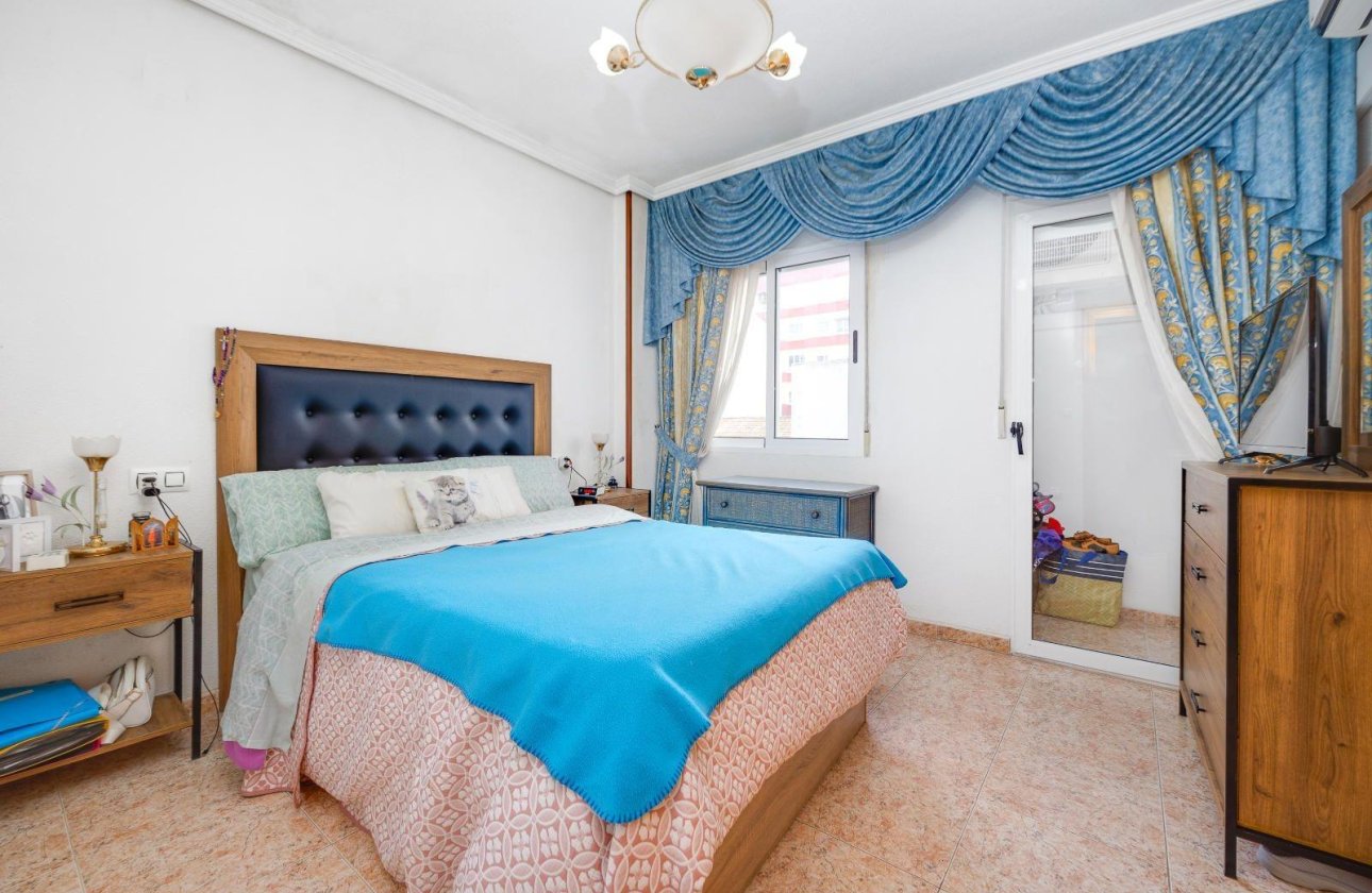 Herverkoop - Appartement -
Torrevieja
