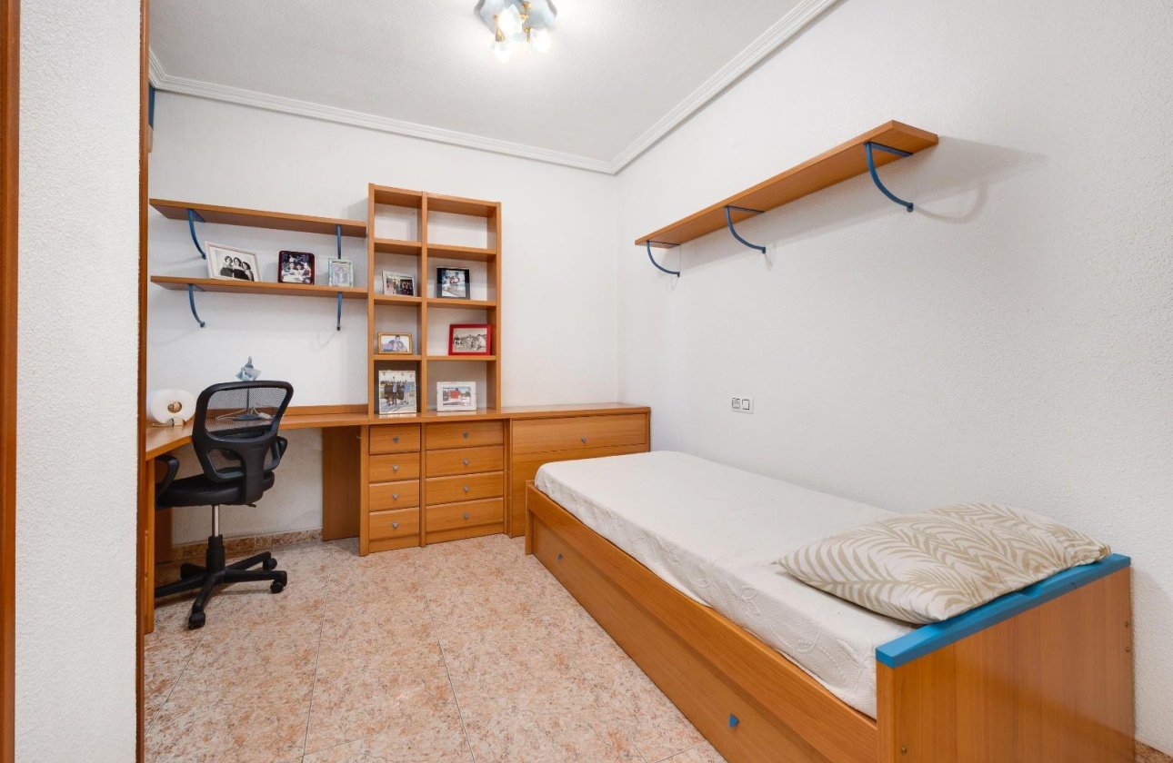 Herverkoop - Appartement -
Torrevieja