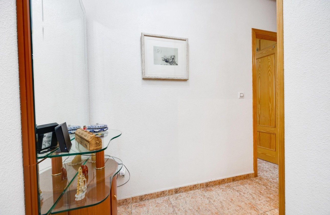 Herverkoop - Appartement -
Torrevieja