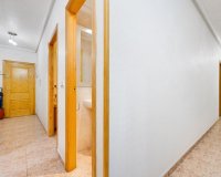 Herverkoop - Appartement -
Torrevieja