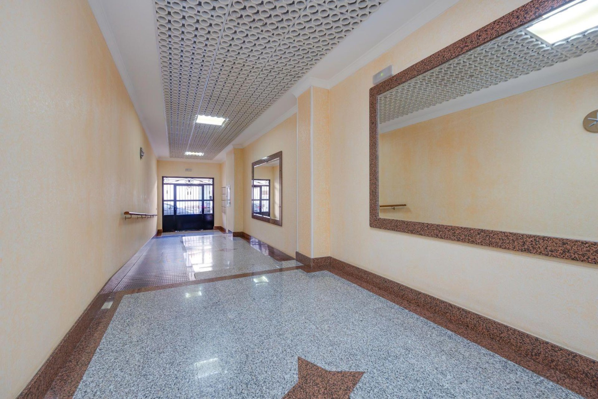 Herverkoop - Appartement -
Torrevieja