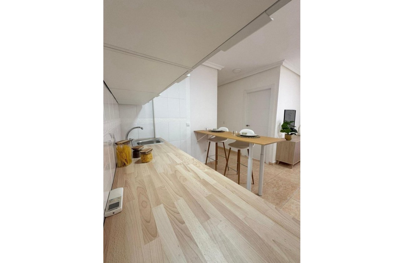 Herverkoop - Appartement -
Torrevieja