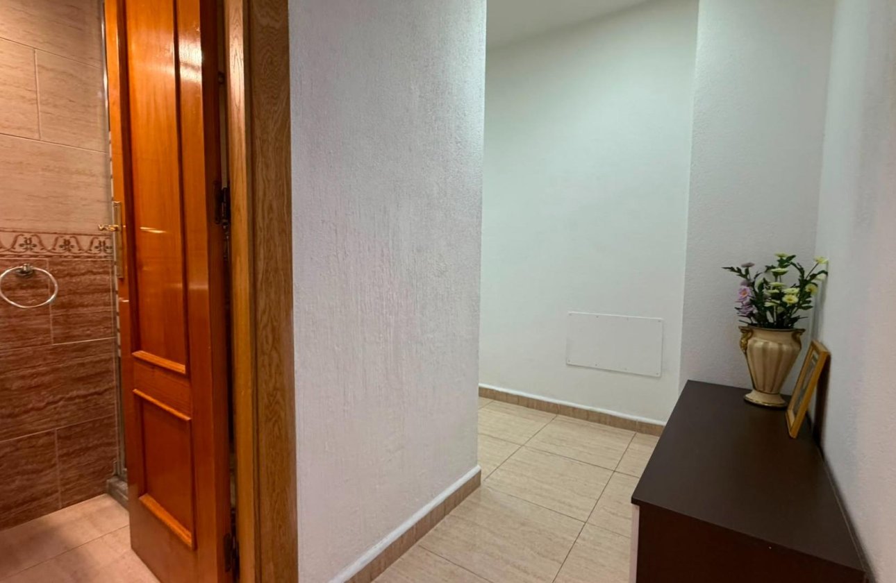 Herverkoop - Appartement -
Torrevieja