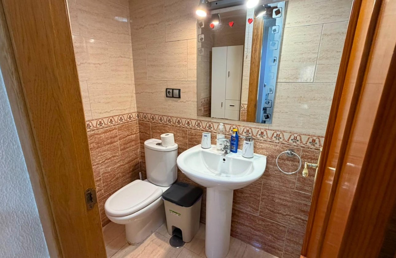 Herverkoop - Appartement -
Torrevieja