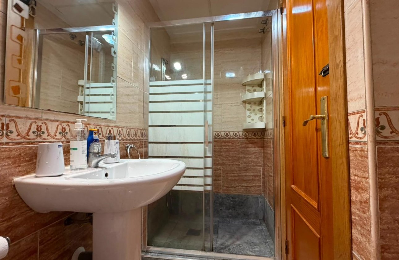 Herverkoop - Appartement -
Torrevieja